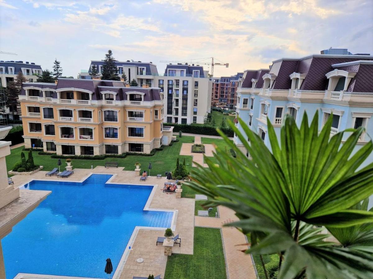 Апартамент RESORT SENSATION 1 Святые Константин и Елена Экстерьер фото