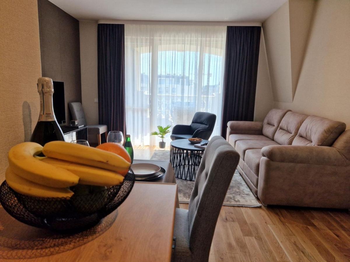 Апартамент RESORT SENSATION 1 Святые Константин и Елена Экстерьер фото