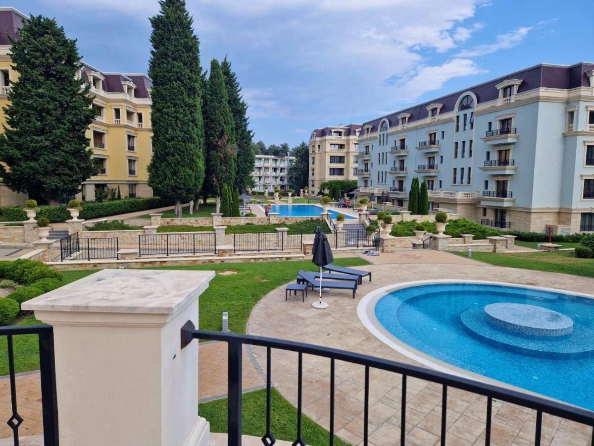 Апартамент RESORT SENSATION 1 Святые Константин и Елена Экстерьер фото